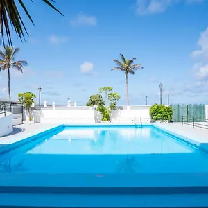 Ocean Views Apartamento
